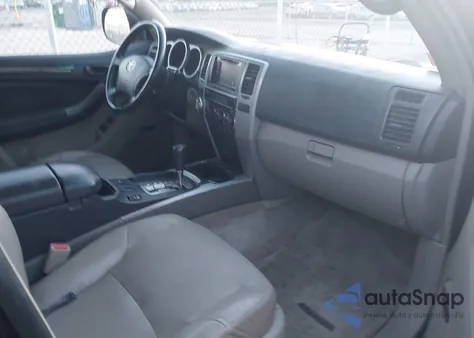 2004 Toyota 4Runner Limited V8 z USA, uszkodzony, nr VIN JTEBT17R540034334